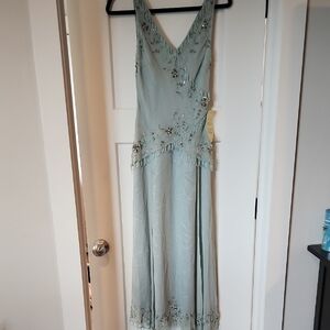 Adrianna Papell Green Embellished Sleeveless Maxi Gown